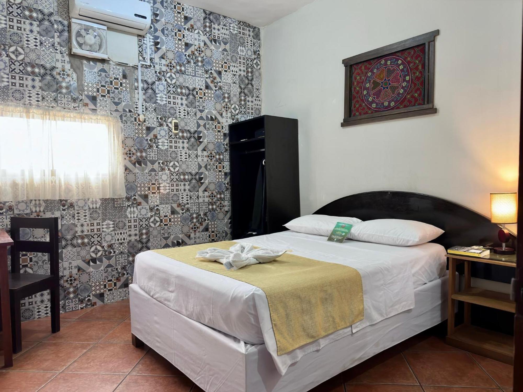 El Cauchero Hotel Iquitos Exterior photo