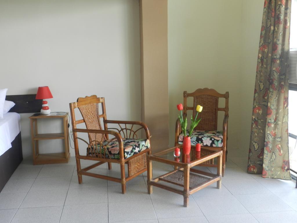 El Cauchero Hotel Iquitos Exterior photo